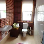 House ゲストハウス