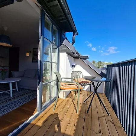 Guest house House