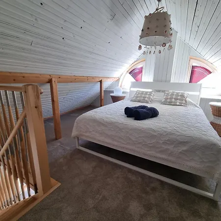 House Гостьовий будинок 3*